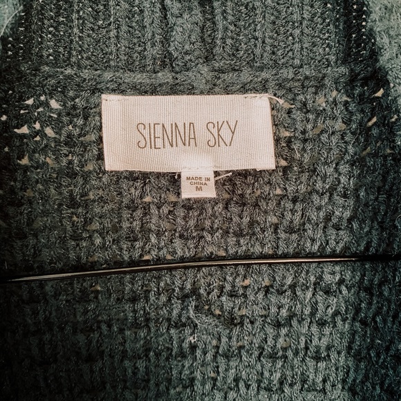 Green cardigan - Picture 3 of 3